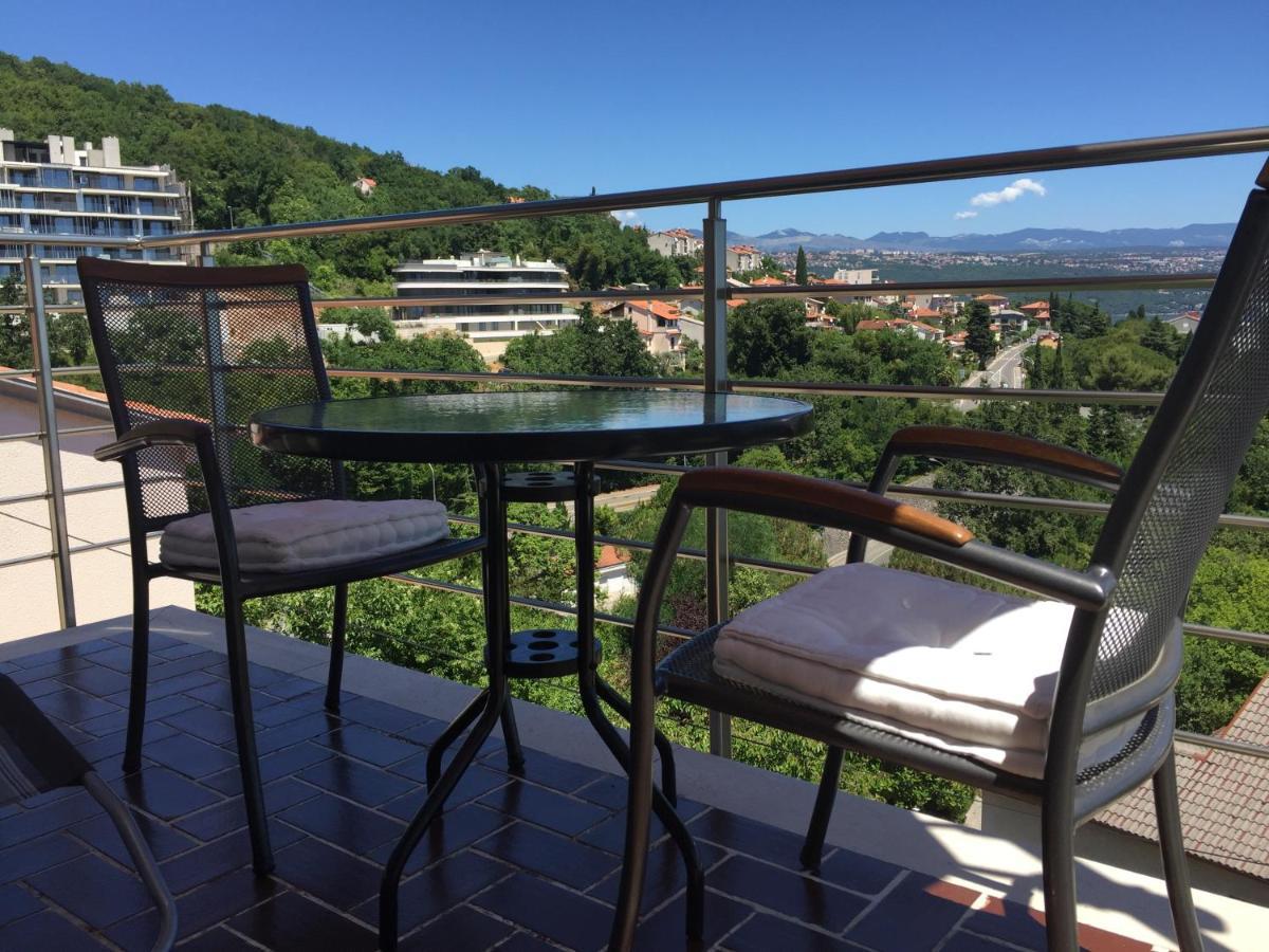 Vacation Home Lucija Slatina  Buitenkant foto