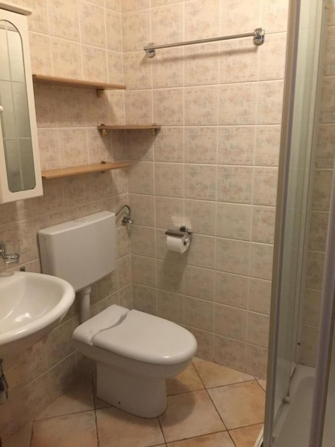 Vacation Home Lucija Slatina  Buitenkant foto