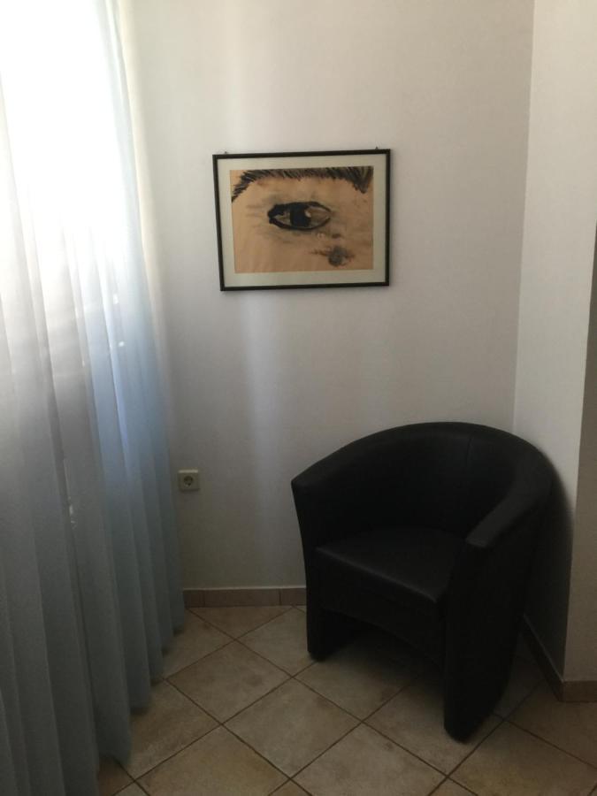 Vacation Home Lucija Slatina  Buitenkant foto