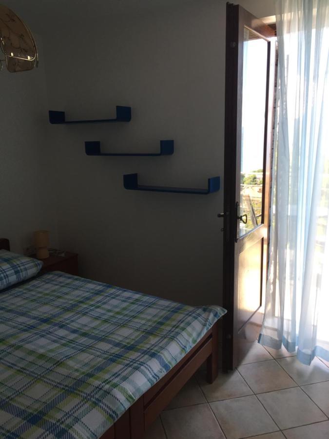 Vacation Home Lucija Slatina  Buitenkant foto