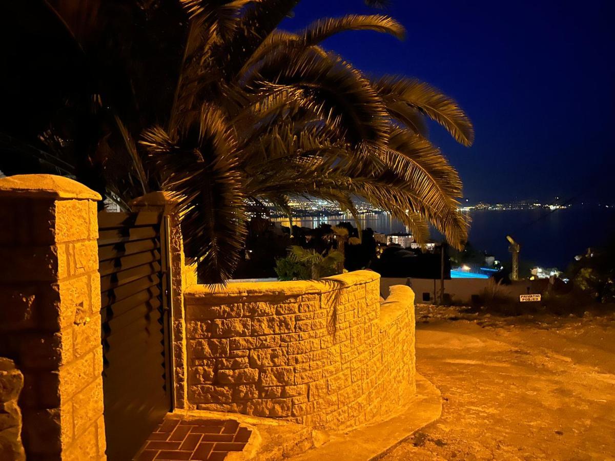 Vacation Home Lucija Slatina  Buitenkant foto