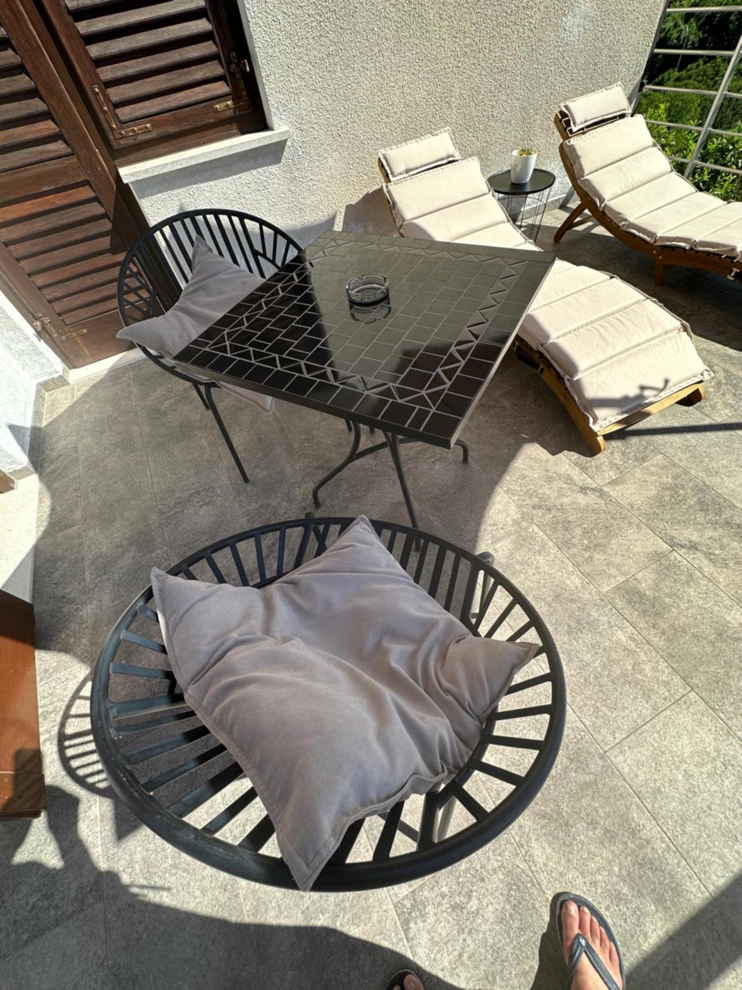 Vacation Home Lucija Slatina  Buitenkant foto